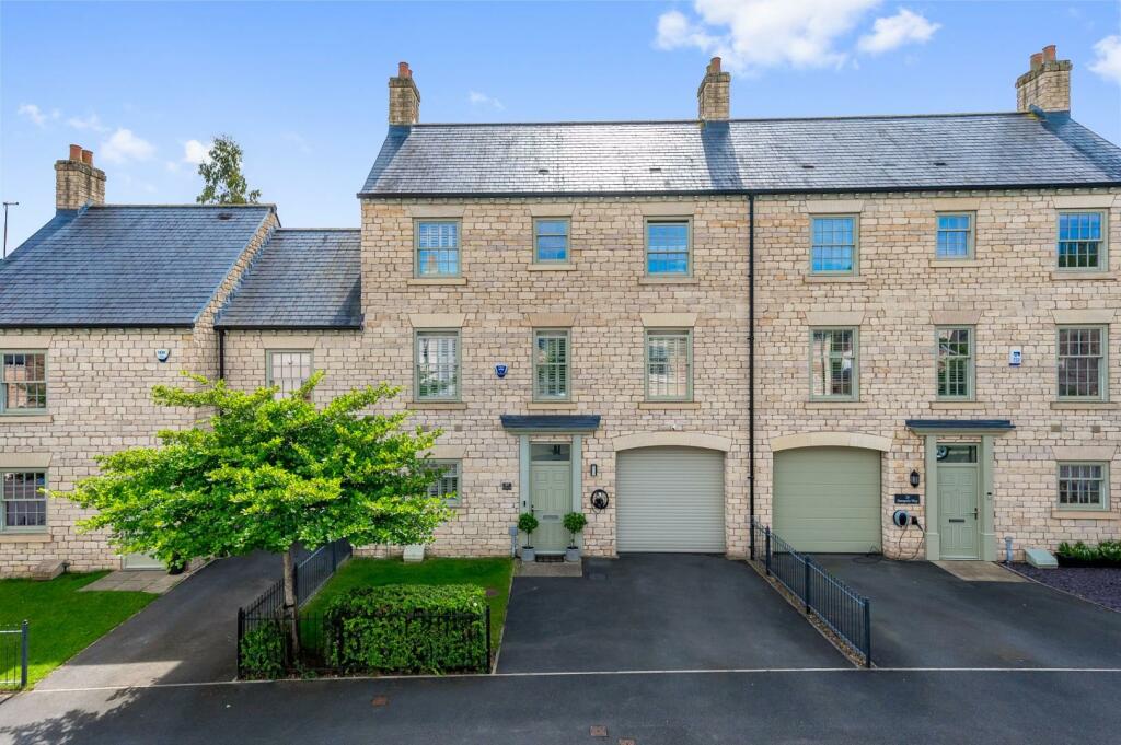 Main image of property: Hampole Way, Boston Spa, Wetherby