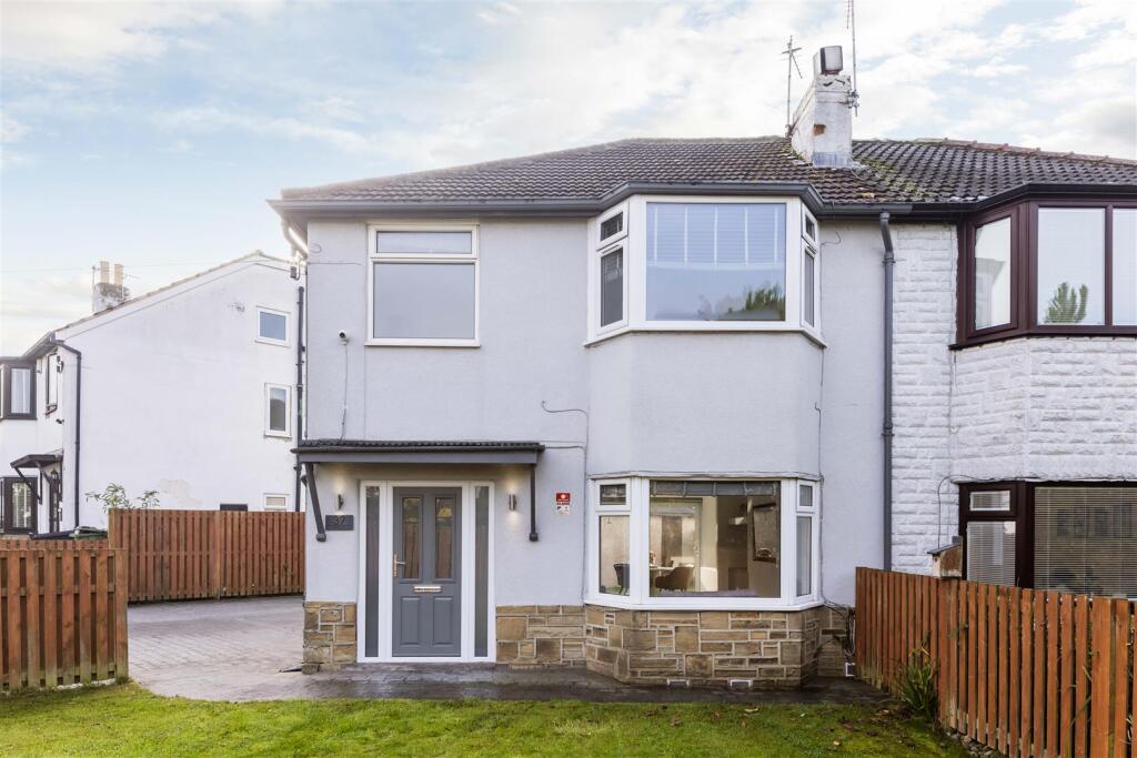 Main image of property: Ringwood Drive, Leeds