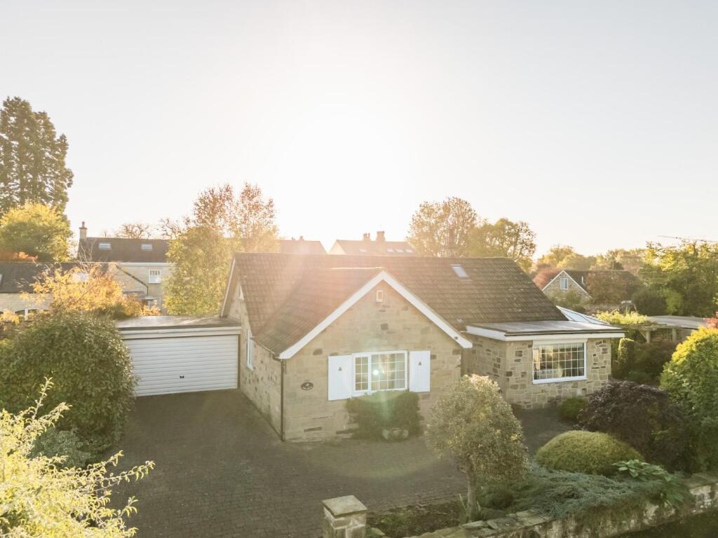 Main image of property: The Neuk, Stables Lane, Boston Spa