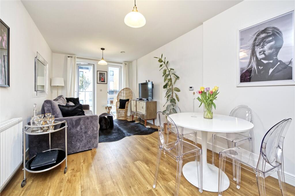 Main image of property: Colonnade Gardens, Askew Road, London, W3