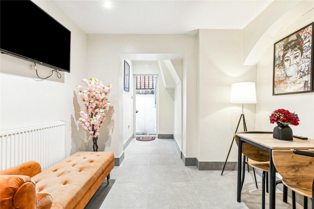 Main image of property: Warwick Road, London, W14