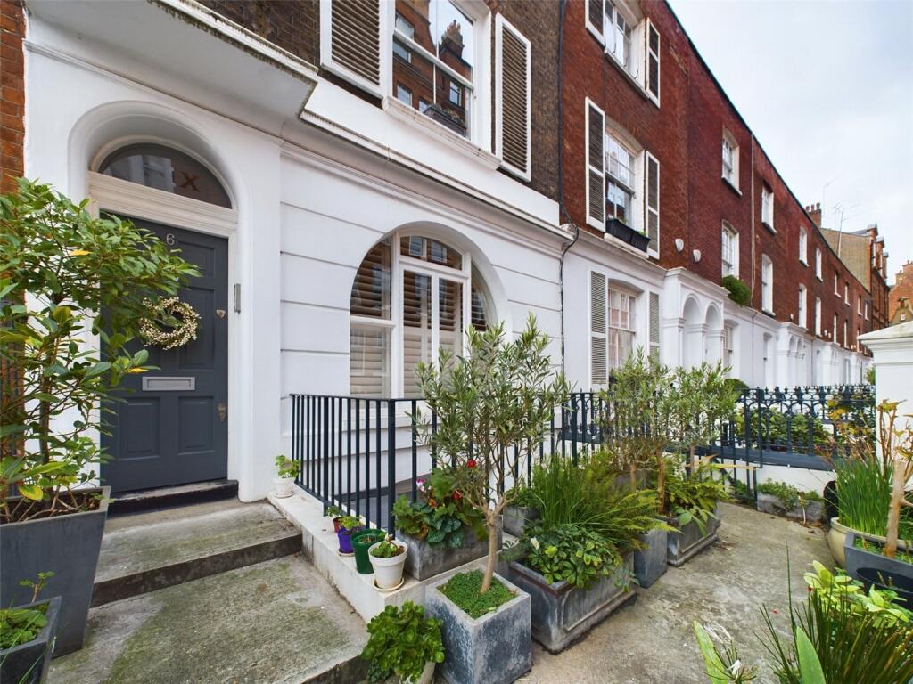 Main image of property: Kensington Court Place, London, W8