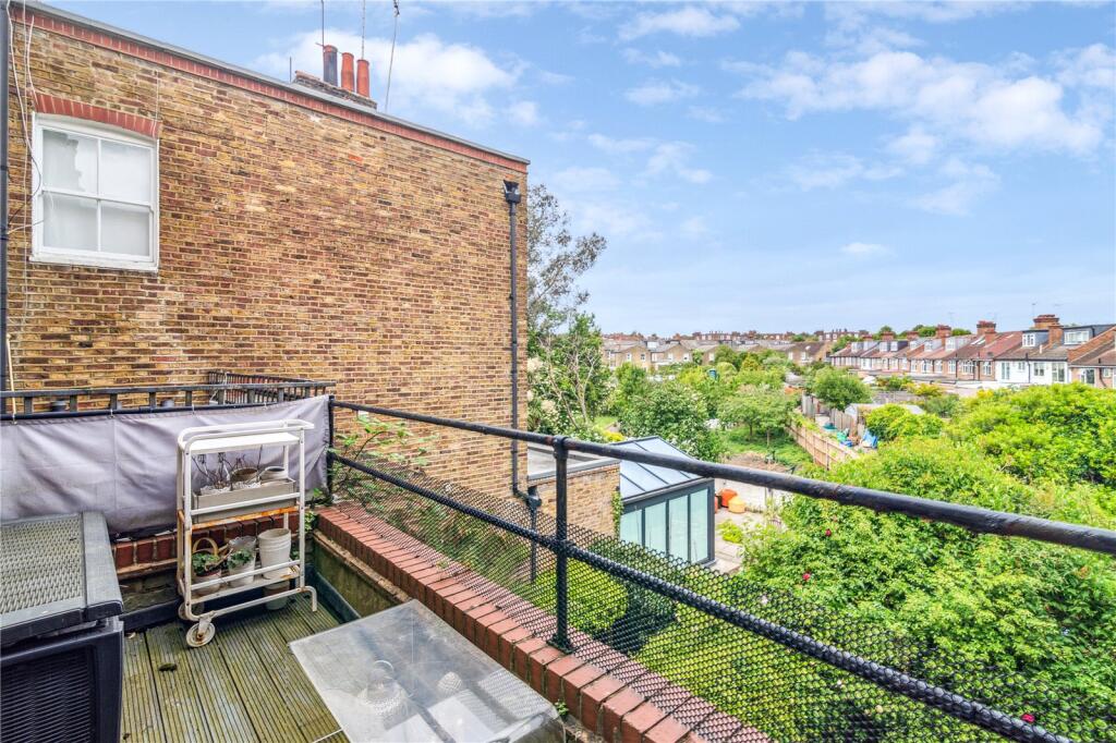 Main image of property: St. Quintin Avenue, W10