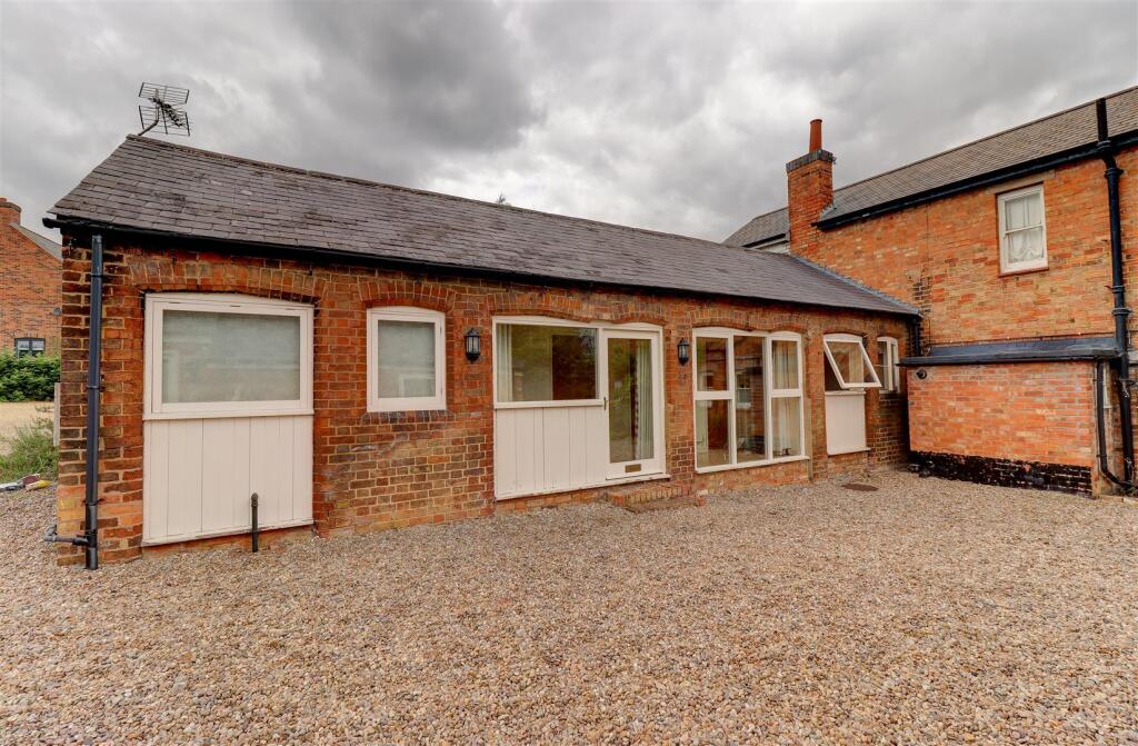 Main image of property: London Road, Great Glen