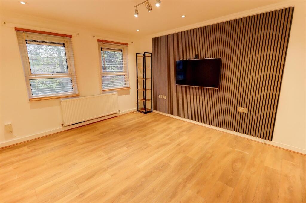 Main image of property: Gilmorton Close, Leicester