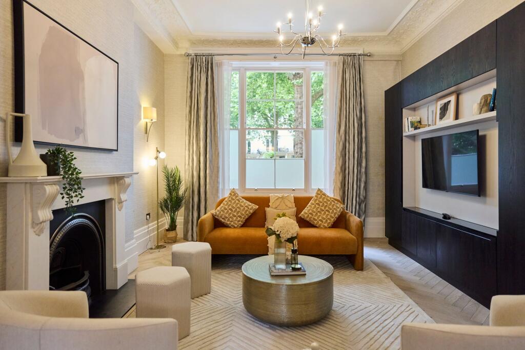Main image of property: Kensington Gardens Square, London, W2