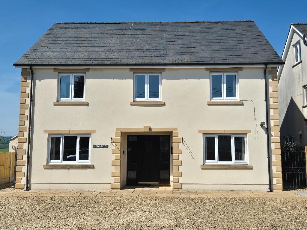 Main image of property: Roath 2 Cefn Crewil
