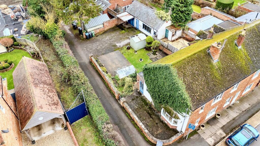 Additional property image - Anderton Close, Shipston-On-Stour
