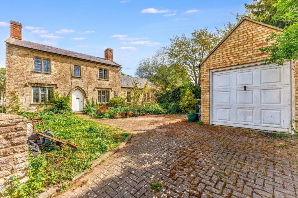 Main image of property: Evans Lane, Kidlington
