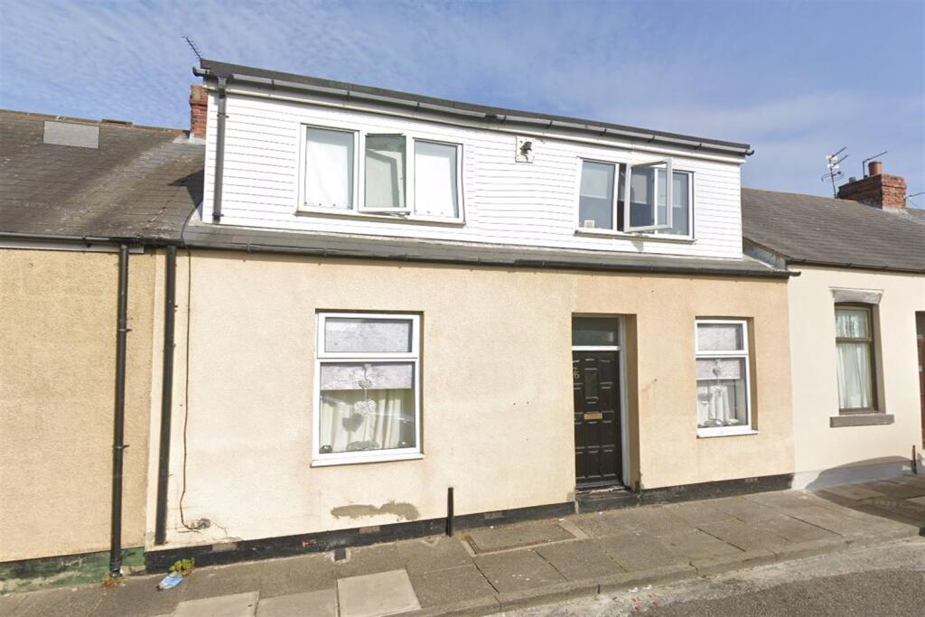 6 bedroom terraced house