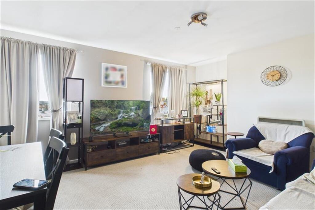 Main image of property: Kirkley Lodge, Park Avenue, Newcastle Upon Tyne