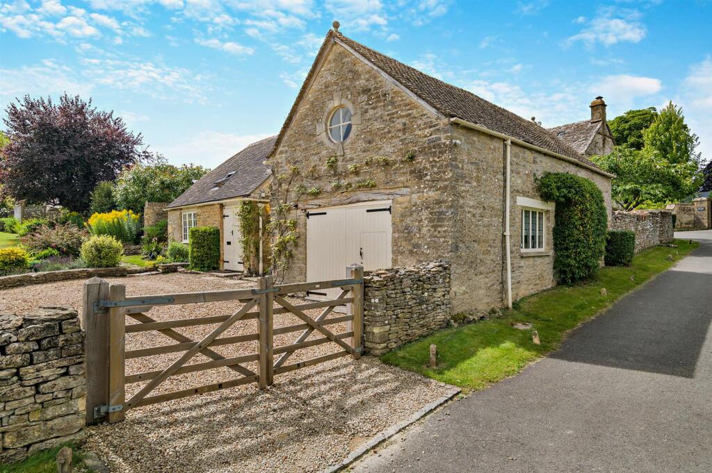 Main image of property: Long Barn