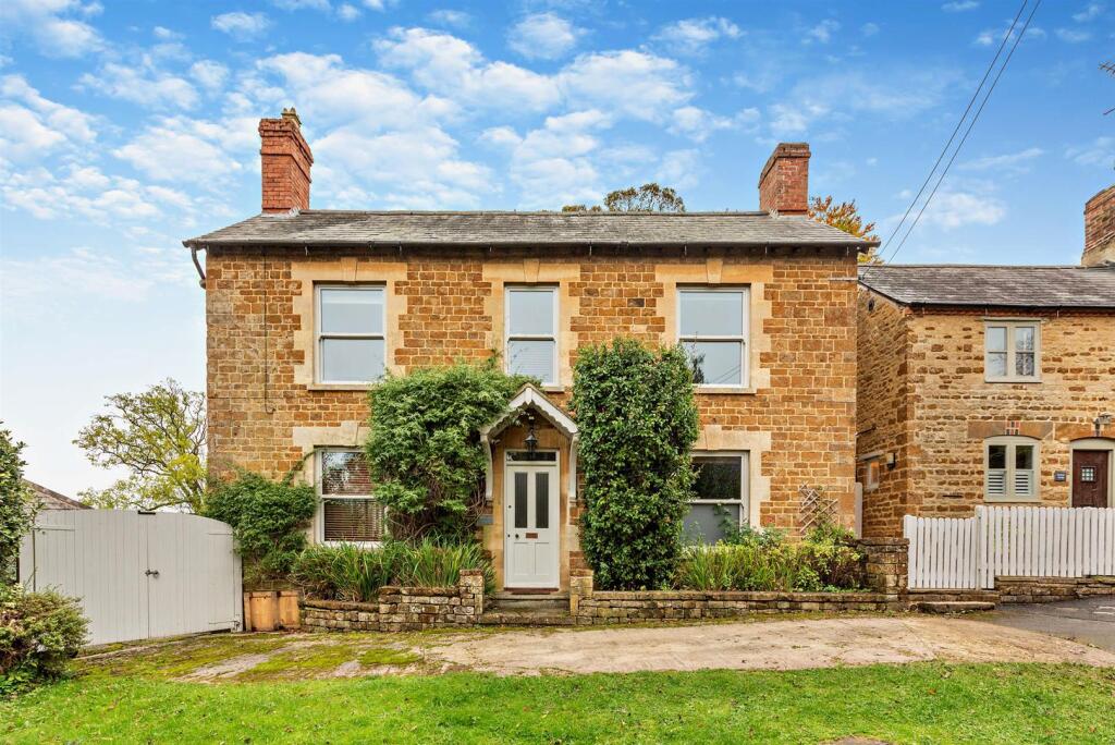 Main image of property: North Vale House