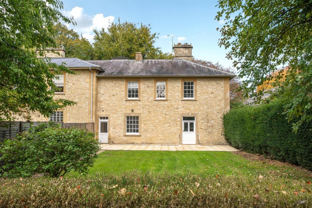 Main image of property: Church Street, Shipton-Under-Wychwood