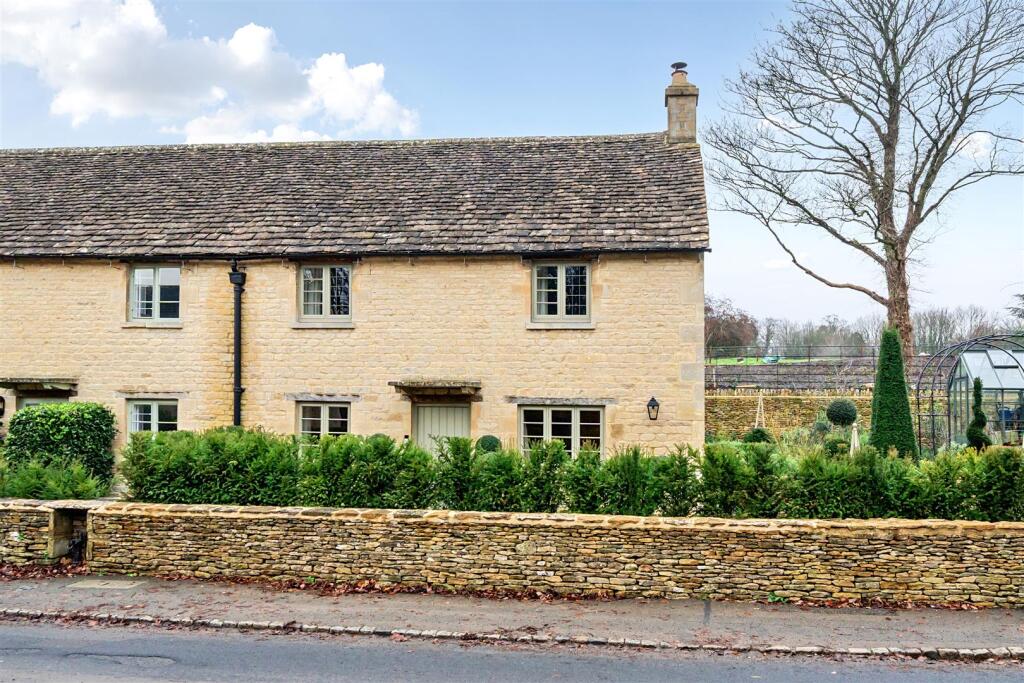 Main image of property: Barnsley Cottage