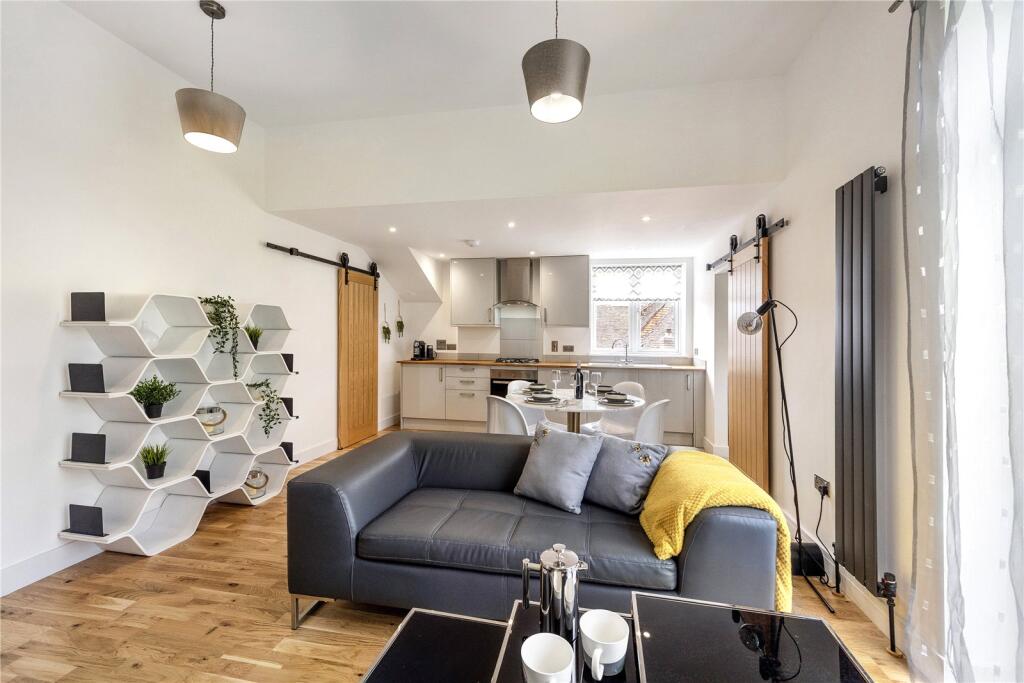 Main image of property: Seren House, 67 High Street, Edenbridge, Kent, TN8