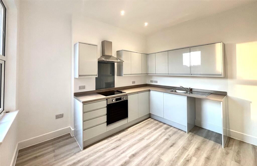 Main image of property: Park Road, Kingston Upon Thames, KT2