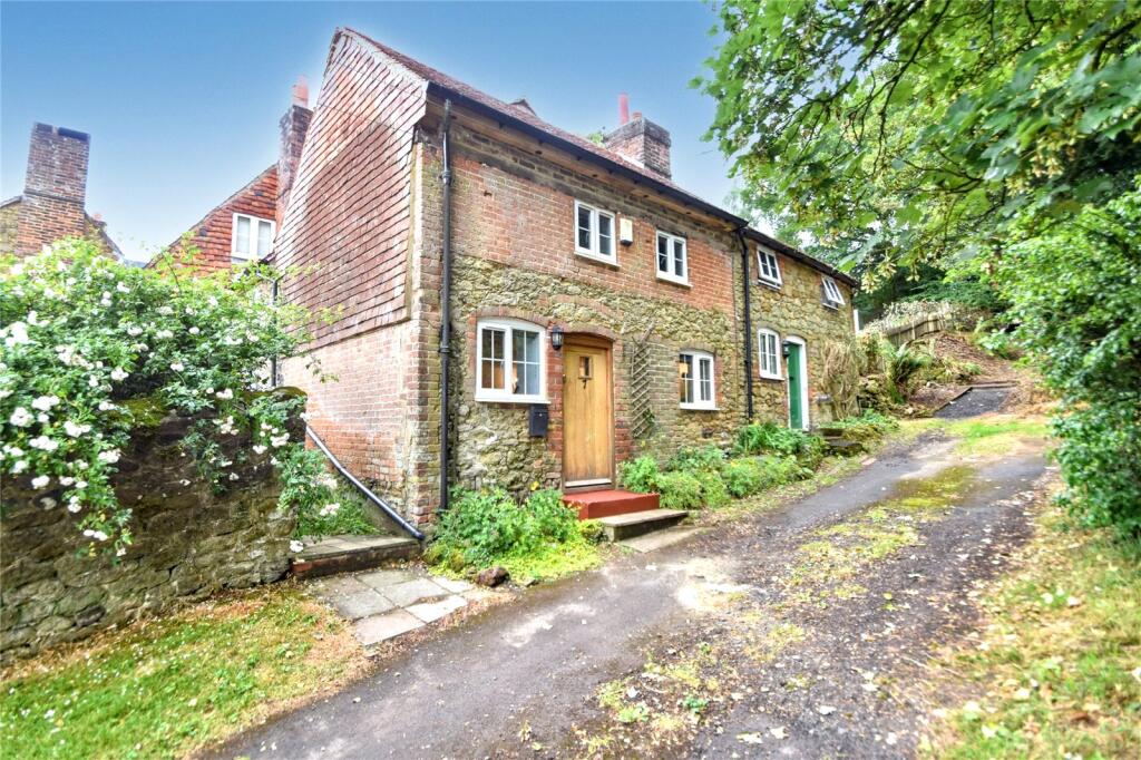 Main image of property: Moorhouse Cottage, Moorhouse Road, Westerham, Kent, TN16