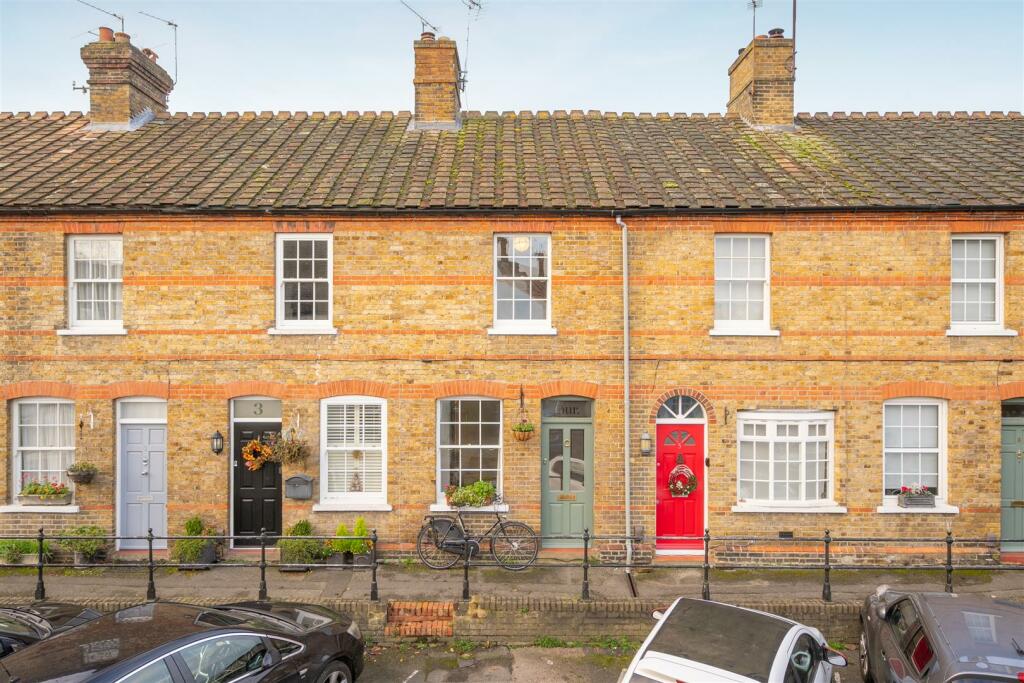 Main image of property: Sunbury Road, Eton