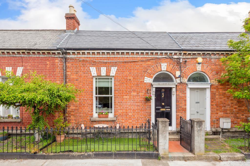 Main image of property: 39 Fontenoy Street, Phibsborough, Dublin 7, D07X2C7