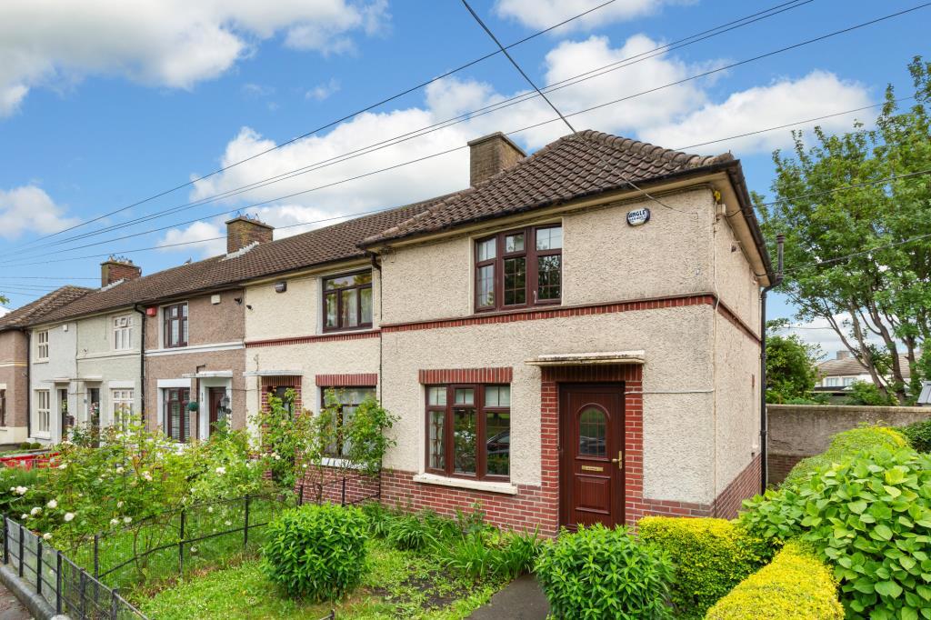 Main image of property: 83 Drumcliffe Road, Cabra, Dublin 7, D07 W5E5