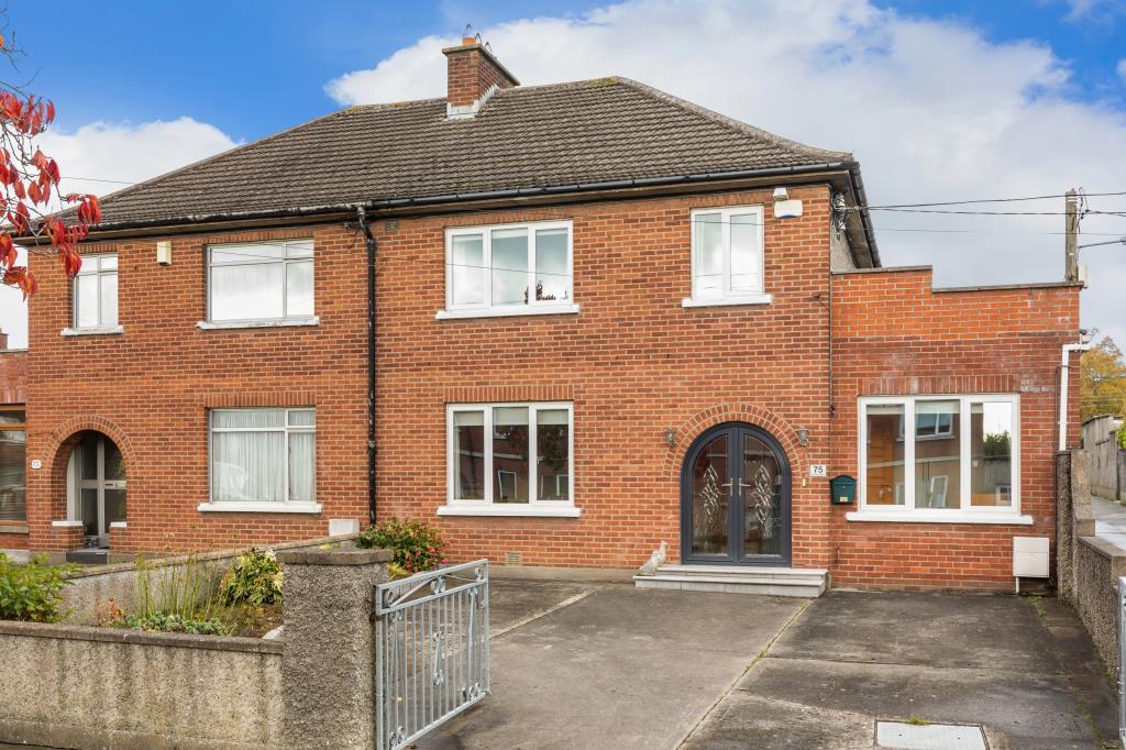 Main image of property: 75 Villa Park Gardens, Navan Road, Dublin 7, D07 N5V9