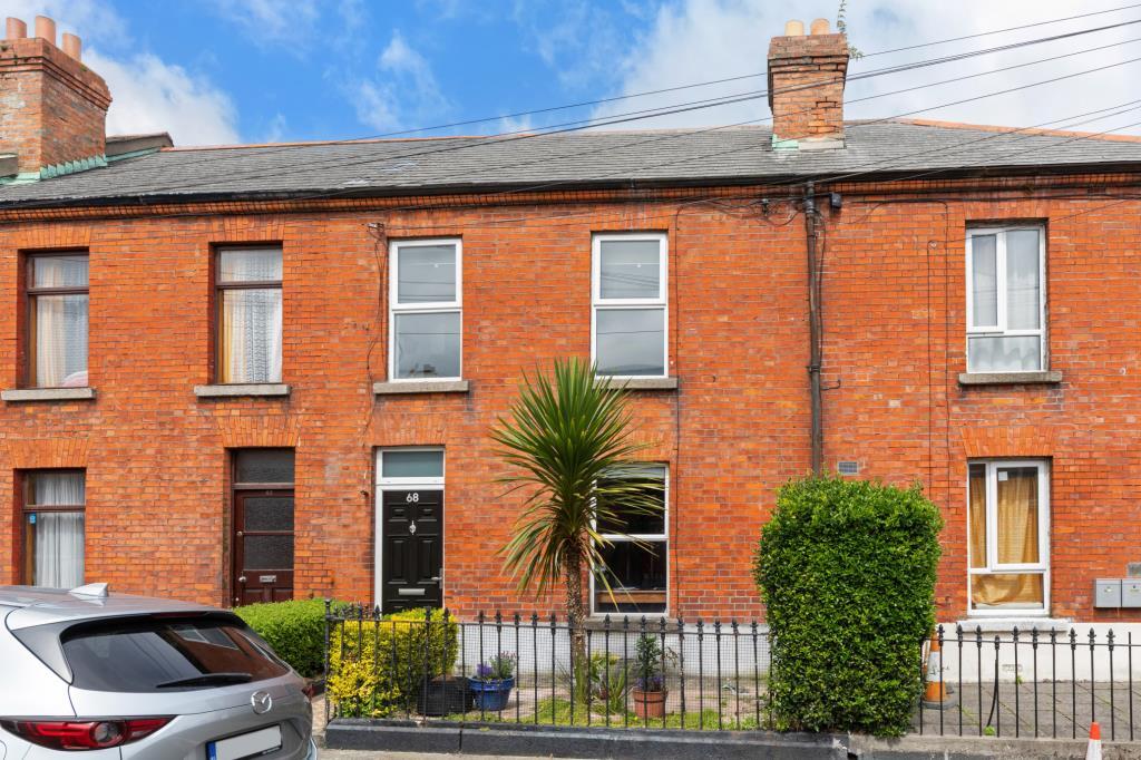 Main image of property: 68 Ellesmere Avenue, North Circular Road, Dublin 7, D07 H5Y2