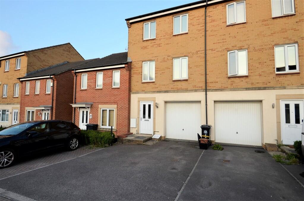 Main image of property: Cropthorne Road South, Bristol