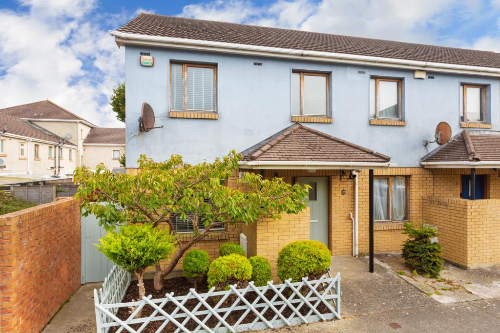 Main image of property: 42 Russell Place, Russell Square, Tallaght, Dublin 24, D24 R6F7