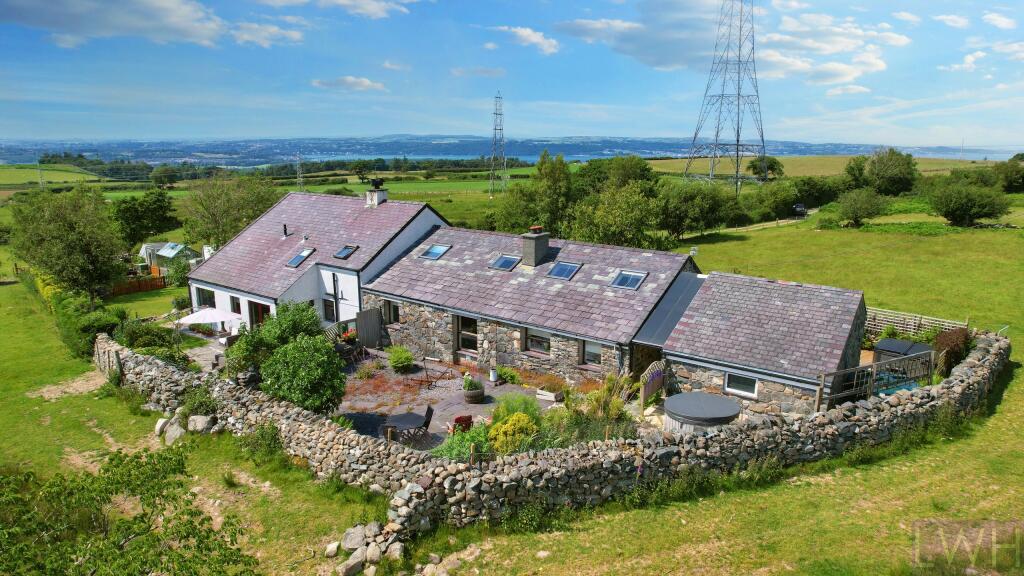 Main image of property: Mountain Studios (Llwynpenddu Uchaf), Llanllechid, Snowdonia