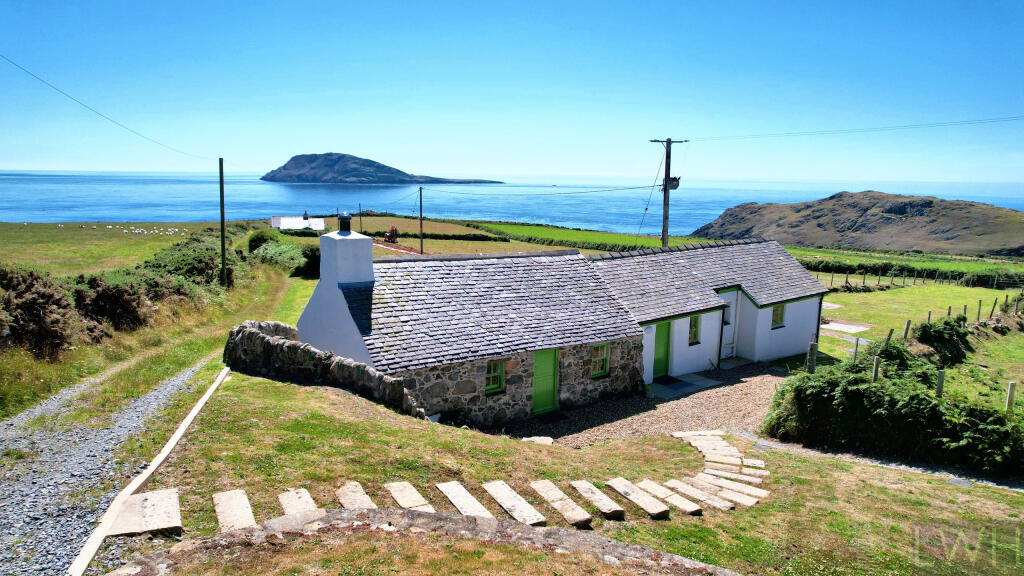 Main image of property: Bryn Canaid, Uwch Mynydd