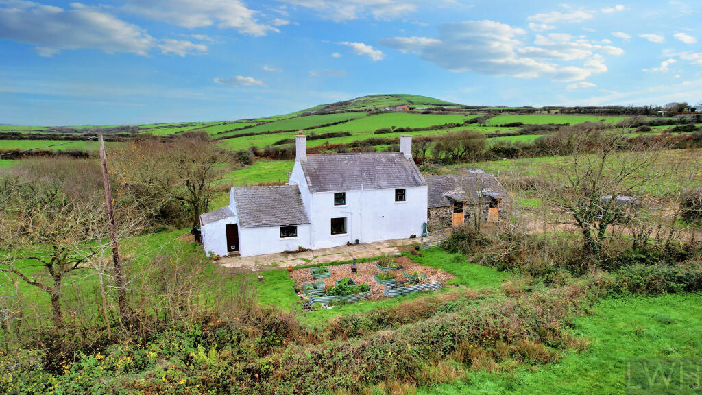 Main image of property: Ty'n Rhos, Rhoshirwaun - 6ac