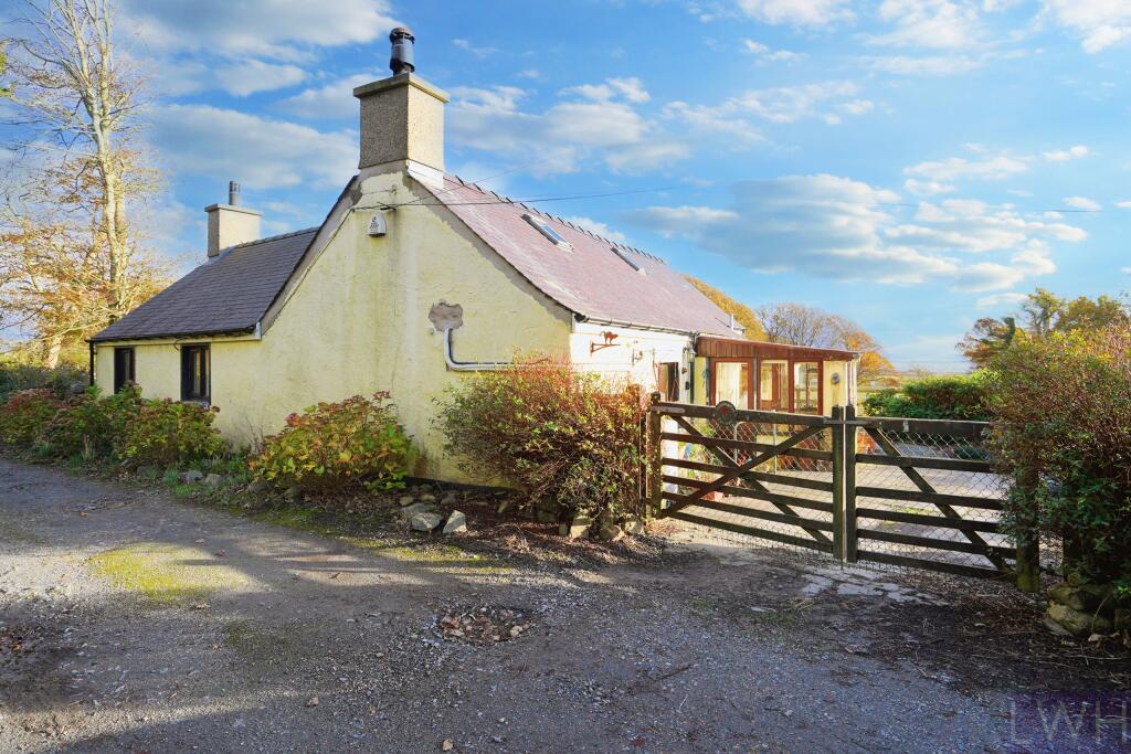 3 bedroom cottage for sale in Penclogwyn Cottage, Abererch, LL53