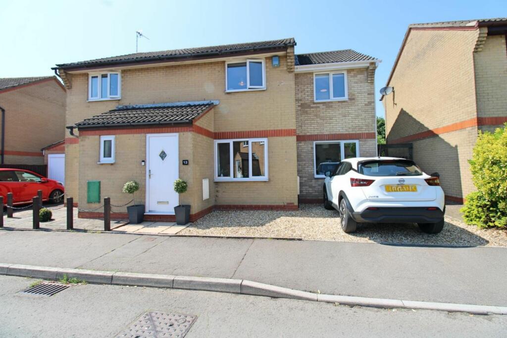 3 bedroom semidetached house for sale in Althorp Drive, Penarth, CF64