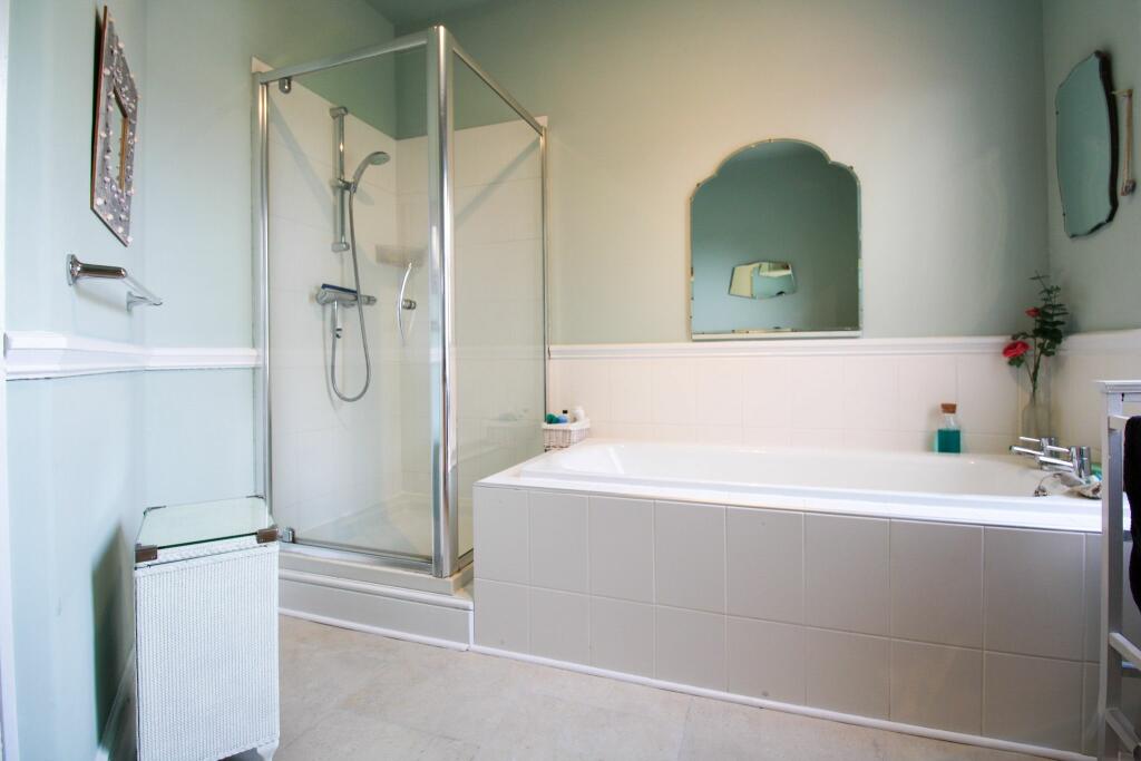 Additional property image - Stanwell Road, Penarth