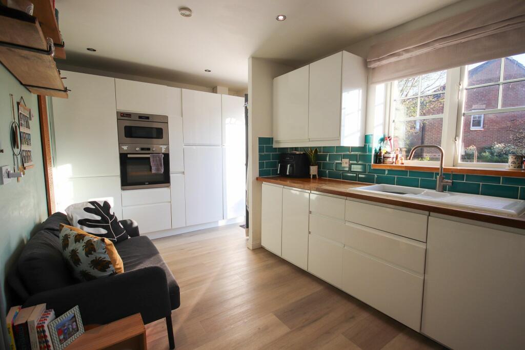 Additional property image - Gelyn-y-Cler, Barry