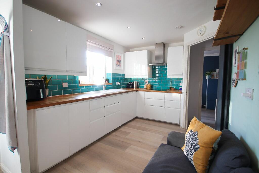 Additional property image - Gelyn-y-Cler, Barry
