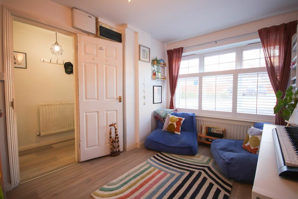 Additional property image - Gelyn-y-Cler, Barry