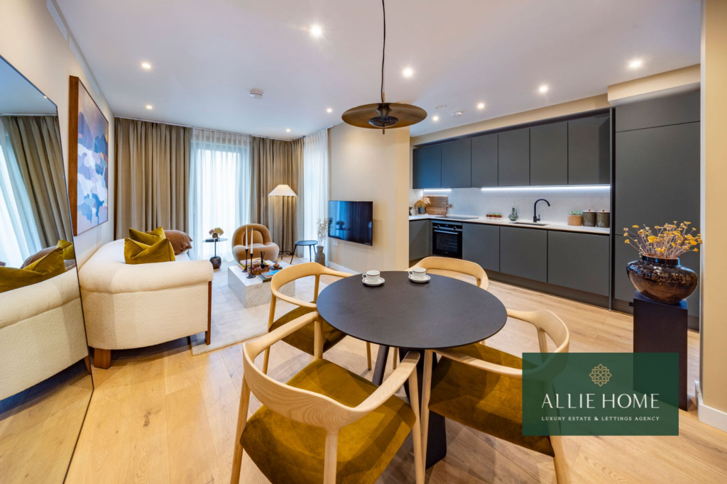 Main image of property: 39 Ebury Bridge Road, London, SW1W