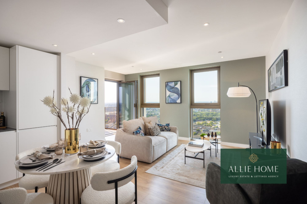 Main image of property: 222 Marsh Wall, London, E14