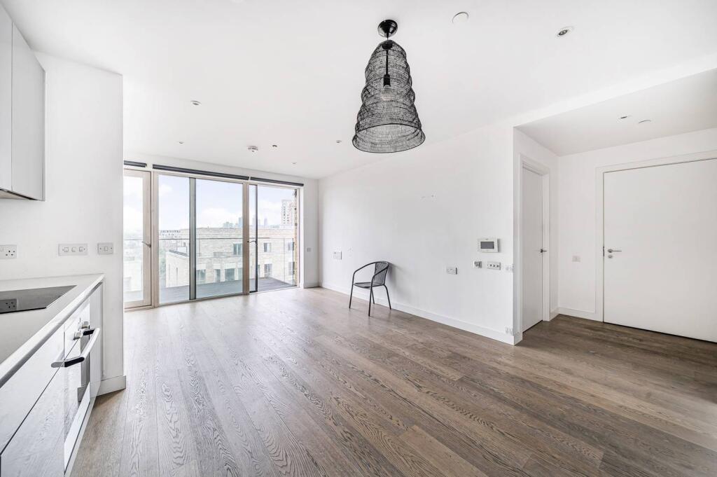 Main image of property: Rutherford Heights, Elephant and Castle, London, SE17