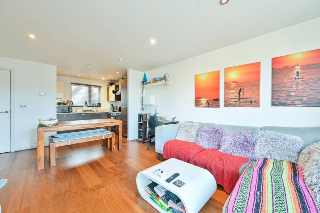 Main image of property: Boyson Road, Elephant and Castle, London, SE17