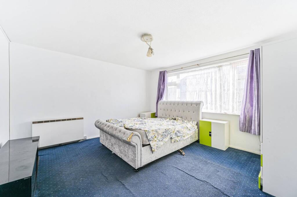 Additional property image - Parchmore Road, Thornton Heath, CR7