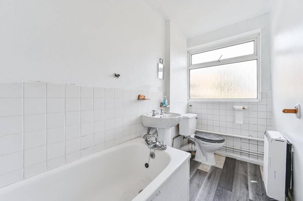 Additional property image - Parchmore Road, Thornton Heath, CR7