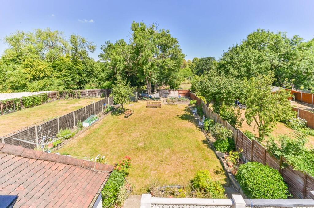 Main image of property: Norbury Avenue, Norbury, London, SW16