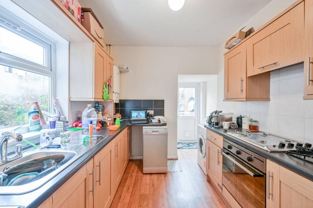 Main image of property: Penshurst Road, Thornton Heath, CR7