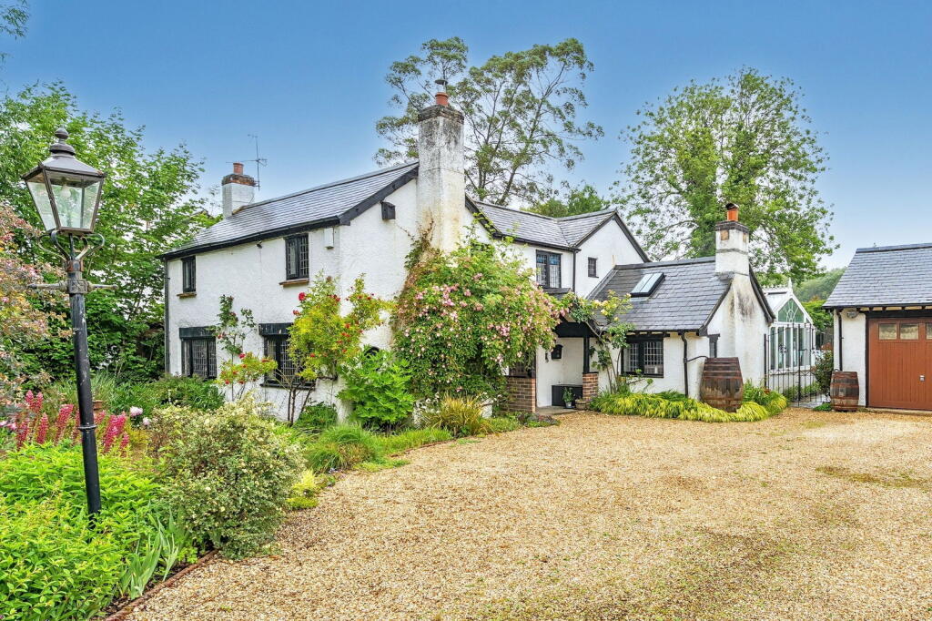 Main image of property: Mulberry Cottage, Pamber Green