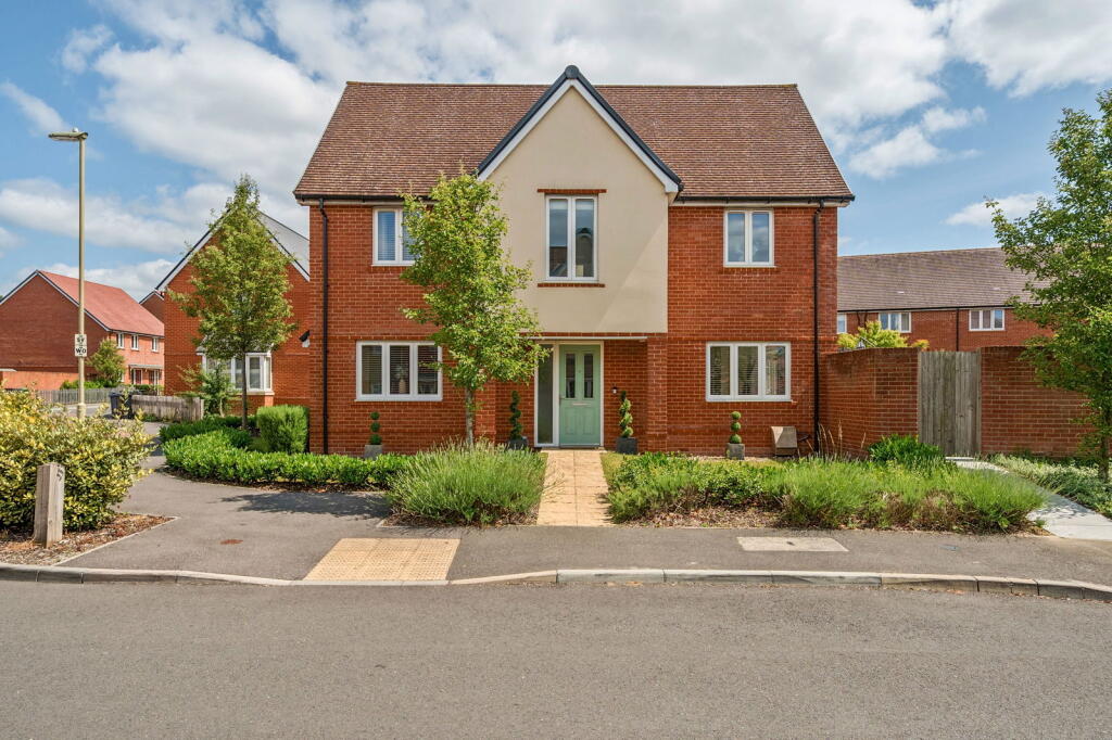 Main image of property: Saunders Way, Basingstoke