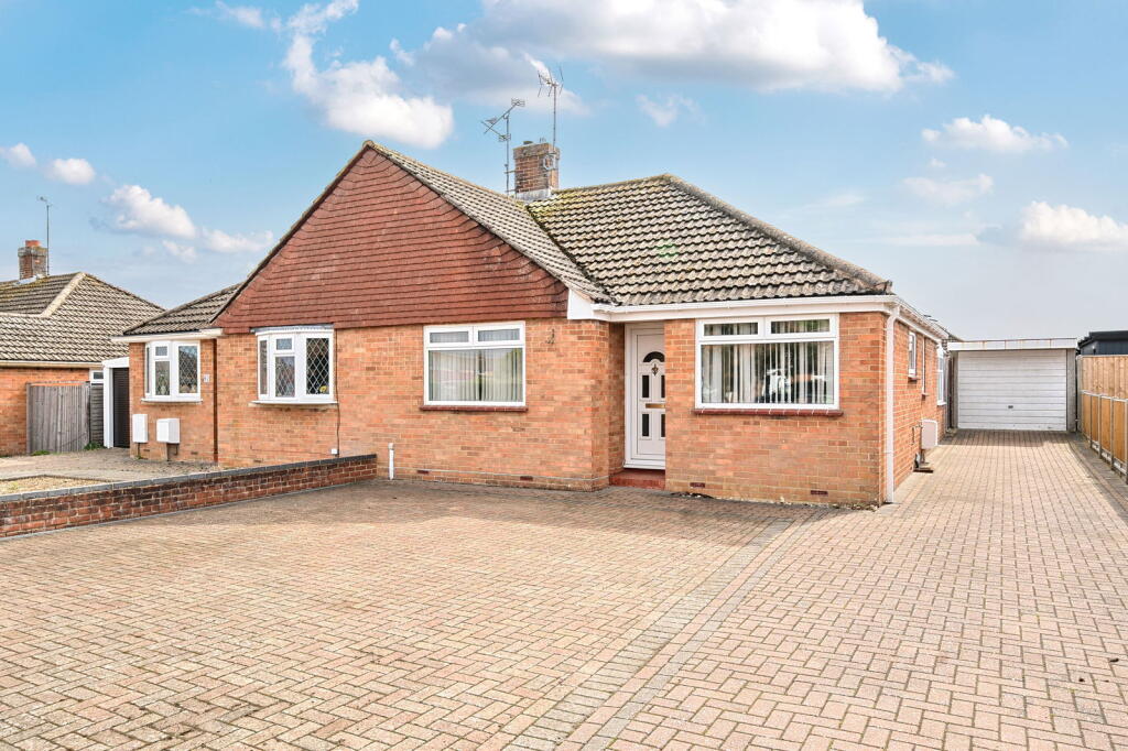 Main image of property: Brackley Way, Basingstoke, RG22 6LL