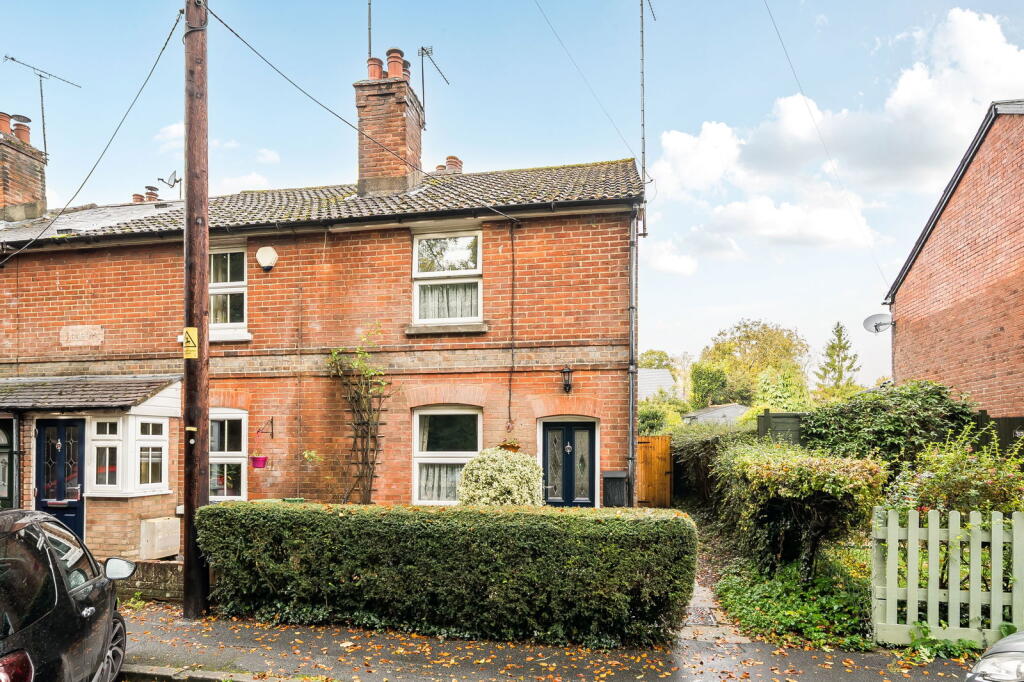 Main image of property: Roman Road, Basingstoke RG23 8EP